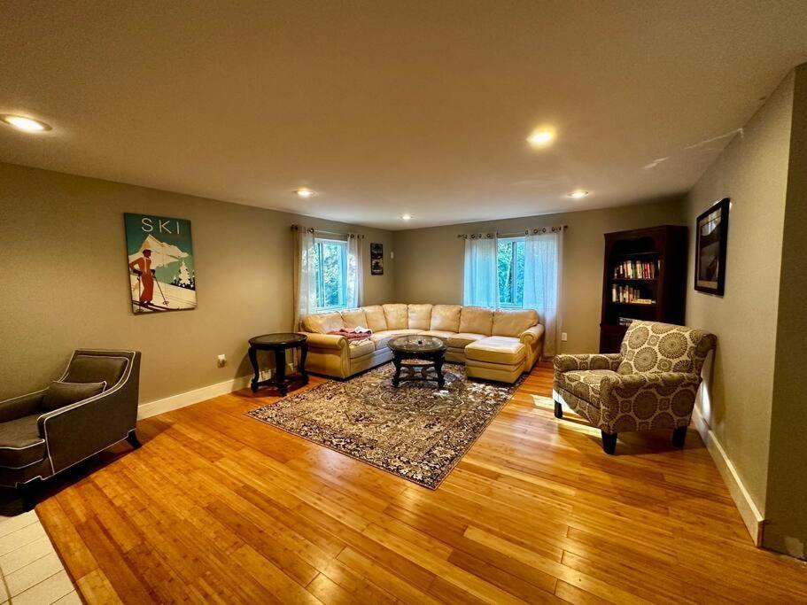 Вилла White Mountain Retreat Thornton Экстерьер фото